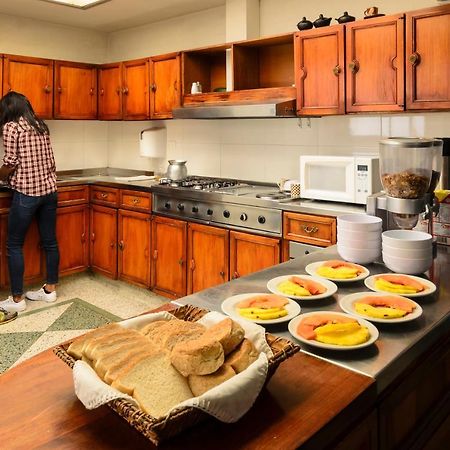 בוגוטה Hostal La Pinta מראה חיצוני תמונה