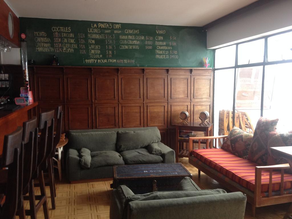 בוגוטה Hostal La Pinta מראה חיצוני תמונה