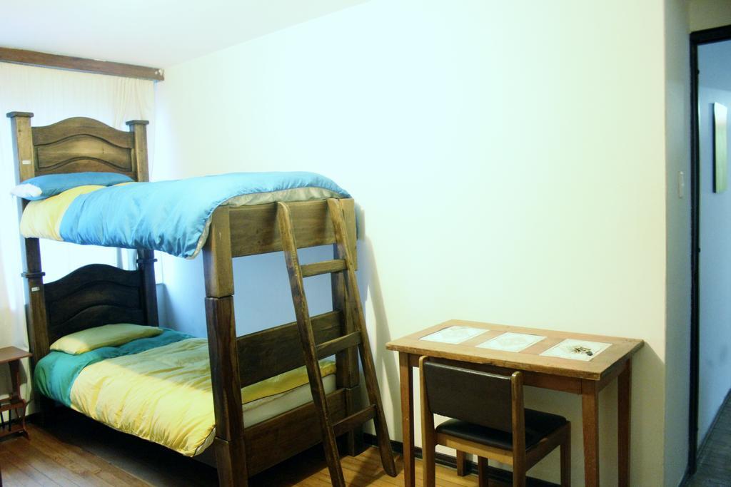 בוגוטה Hostal La Pinta מראה חיצוני תמונה
