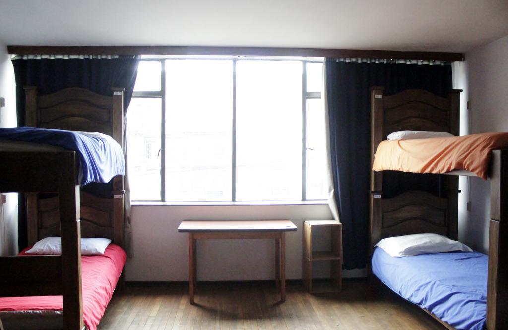 בוגוטה Hostal La Pinta מראה חיצוני תמונה