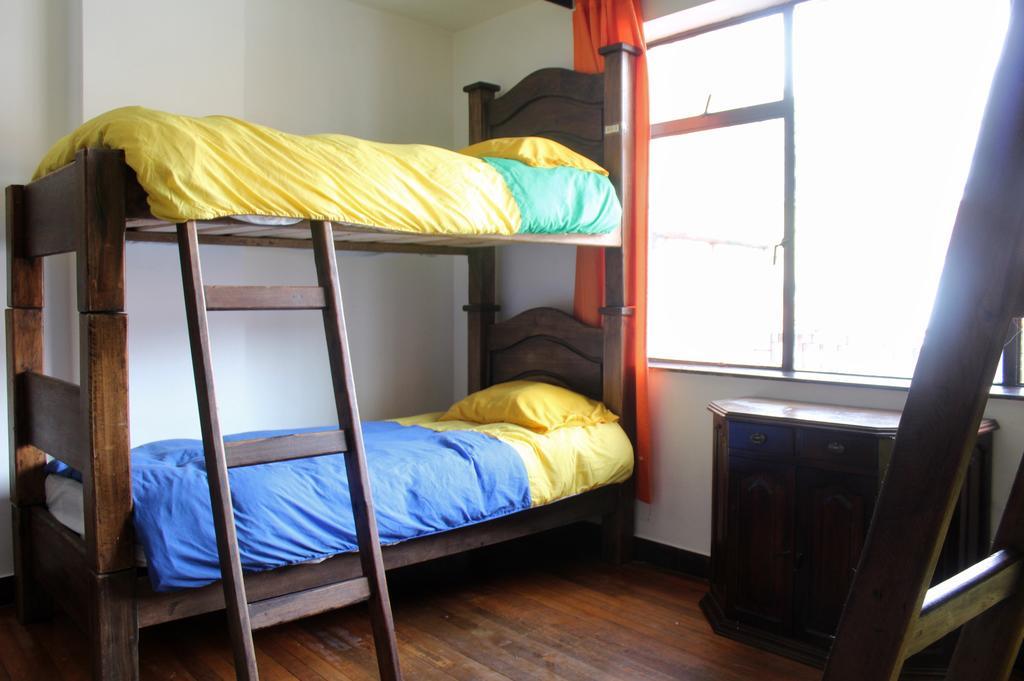 בוגוטה Hostal La Pinta מראה חיצוני תמונה