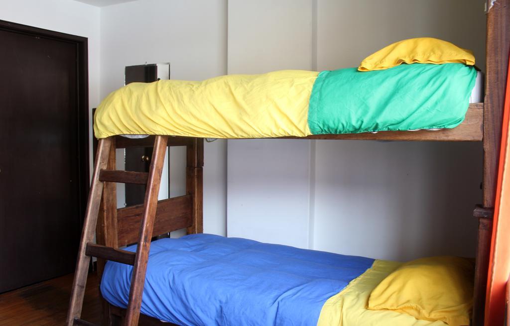 בוגוטה Hostal La Pinta מראה חיצוני תמונה