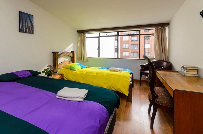 בוגוטה Hostal La Pinta מראה חיצוני תמונה