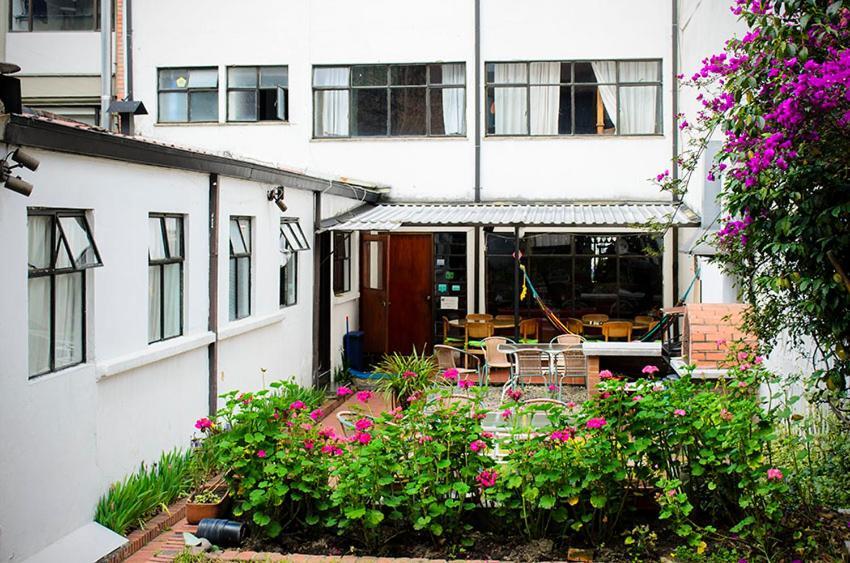 בוגוטה Hostal La Pinta מראה חיצוני תמונה